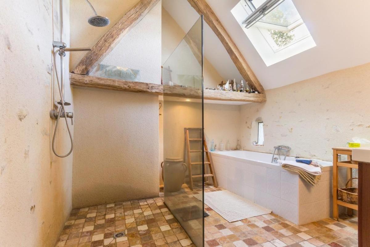 La Thibaude - Livry Bed & Breakfast Livry  Екстериор снимка